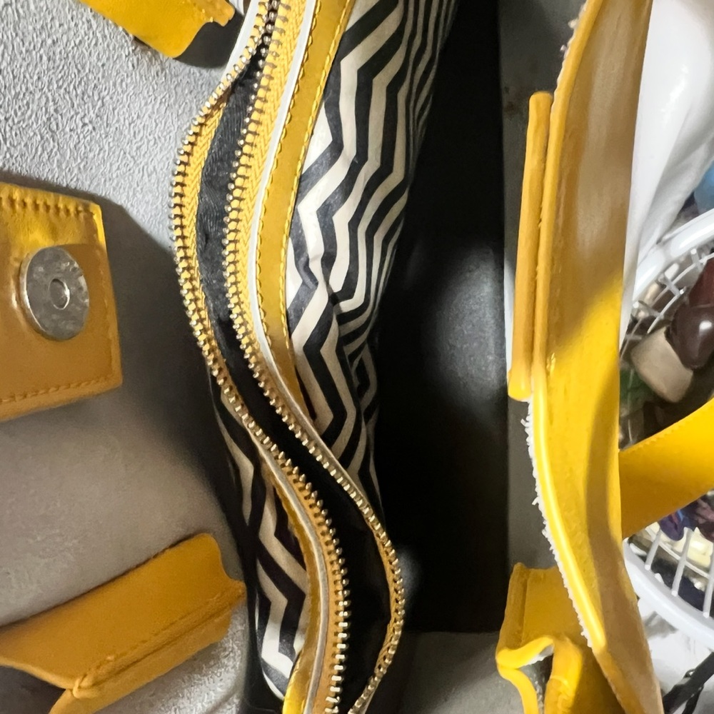 Co-Lab Mustard Yellow Leather Tote Crossbody Bag | Removable Strap & Pouch - Picture 5 of 6